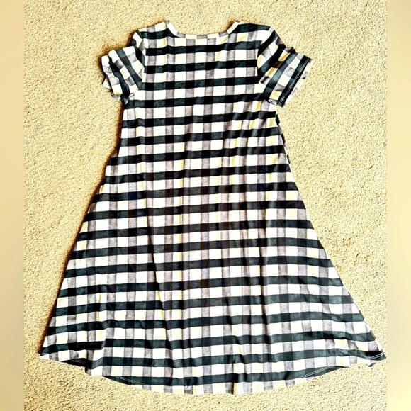 LuLaRoe Jessie Swing Dress - Picture 2 of 3